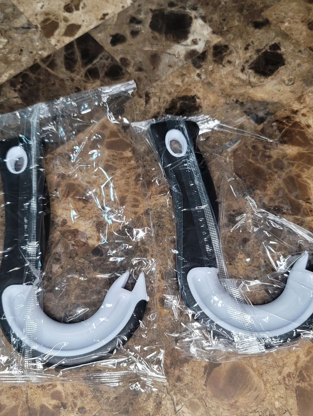 Dual-Ended Jar and Bottle Opener - Black and White Bundle Of 2